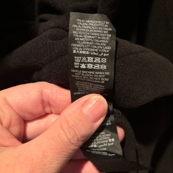 Sweaty Betty Melody Luxe Fleece Pullover in Black Medium NWT - Picture 7 of 8